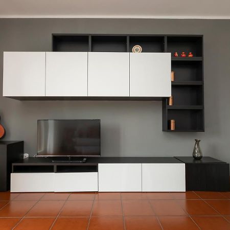 I Host Apartment - Appennini 53 Mailand Exterior foto