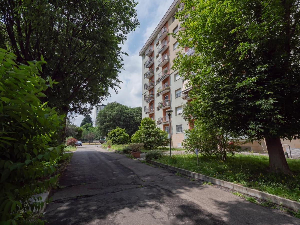 I Host Apartment - Appennini 53 Mailand Exterior foto
